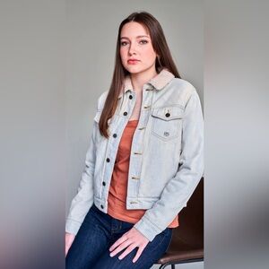 Kimes Ranch Light Blue Denim Jacket with Cream Collar NWT